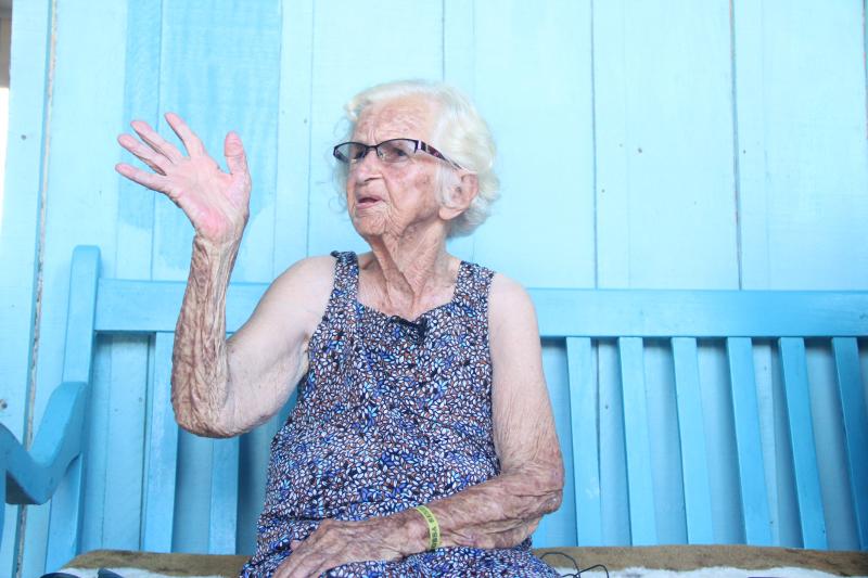 Câmara presta homenagem às mulheres penhenses Câmara presta homenagem às mulheres penhenses
