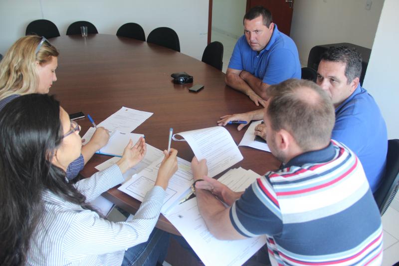 Comissão de Assuntos Gerais encaminha pareceres de dois projetos Comissão de Assuntos Gerais encaminha pareceres de dois projetos