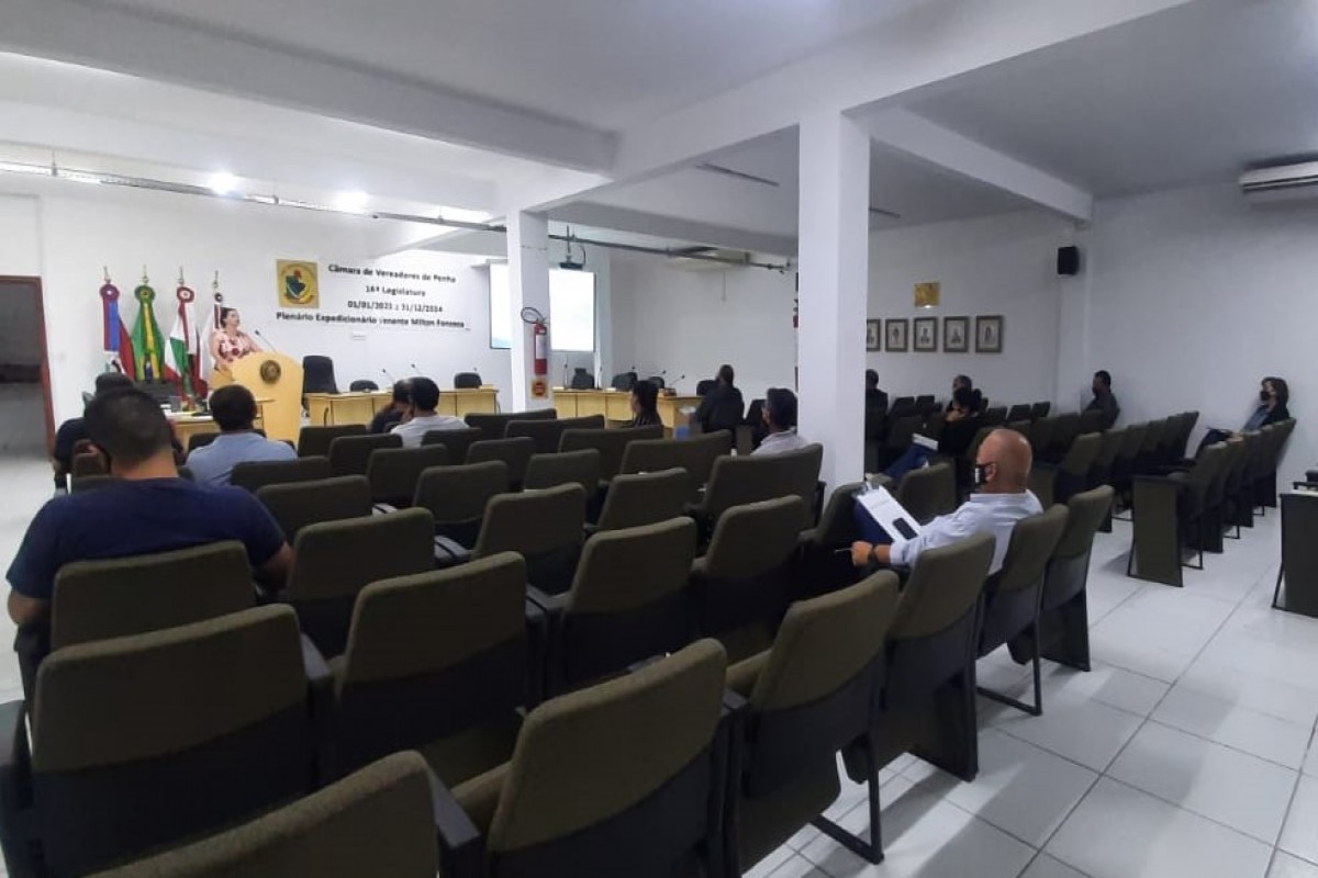 Vereadores concluem curso sobre técnica legislativa e administração pública Vereadores concluem curso sobre técnica legislativa e administração pública