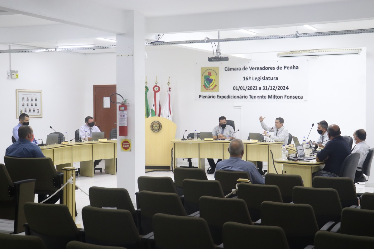 Vereadores criam comissão especial para tratar dos alagamentos em Penha Vereadores criam comissão especial para tratar dos alagamentos em Penha