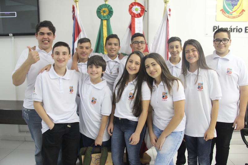 Escolas de Penha iniciam processo eleitoral da Câmara Mirim 2022 Escolas de Penha iniciam processo eleitoral da Câmara Mirim 2022