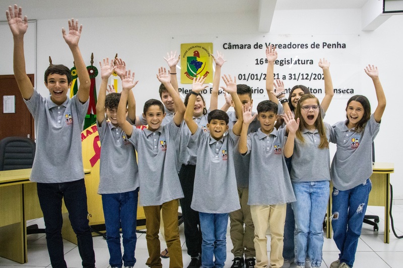 Solenidade marca a diplomação dos vereadores mirins de 2024 Solenidade marca a diplomação dos vereadores mirins de 2024