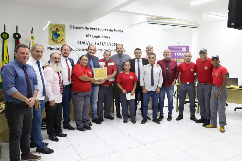Câmara aprova quatro projetos e uma moção para os Bombeiros Voluntários Câmara aprova quatro projetos e uma moção para os Bombeiros Voluntários