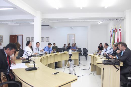 Legislativo aprova, em primeira votação, três emendas à LOM
