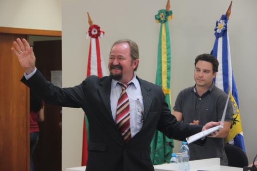 Vereadores, prefeito e vice recebem a certificação eleitoral