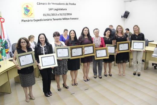 Câmara realiza solenidade em homenagem ao dia do professor