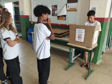 Escolas realizam eleições para a Câmara Mirim 2026