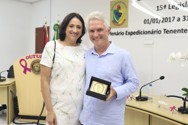 Prêmio Professor Comprometido 2019 - Profª Ivone Nynpha Maia Adriano
