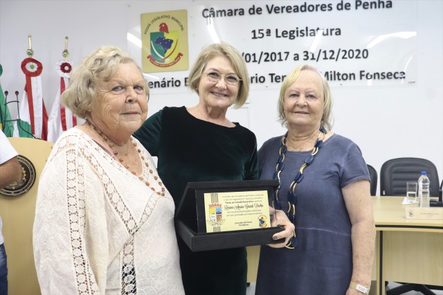 Solenidade - Título de Cidadã Honorária e Comenda do Mérito Legislativo 16/12/2019