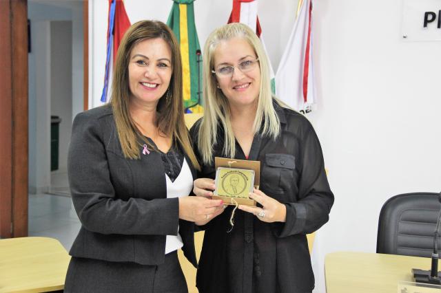 Reunião Solene: Prêmio Professor Comprometido - Professora Ivone Nympha Maia Adriano 16/10/2017