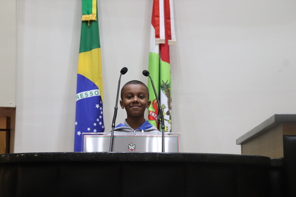 Vereadores mirins de Penha participam de Encontro Estadual
