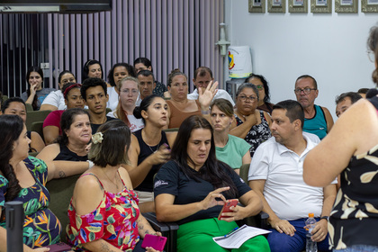 Reunião com Monitoras